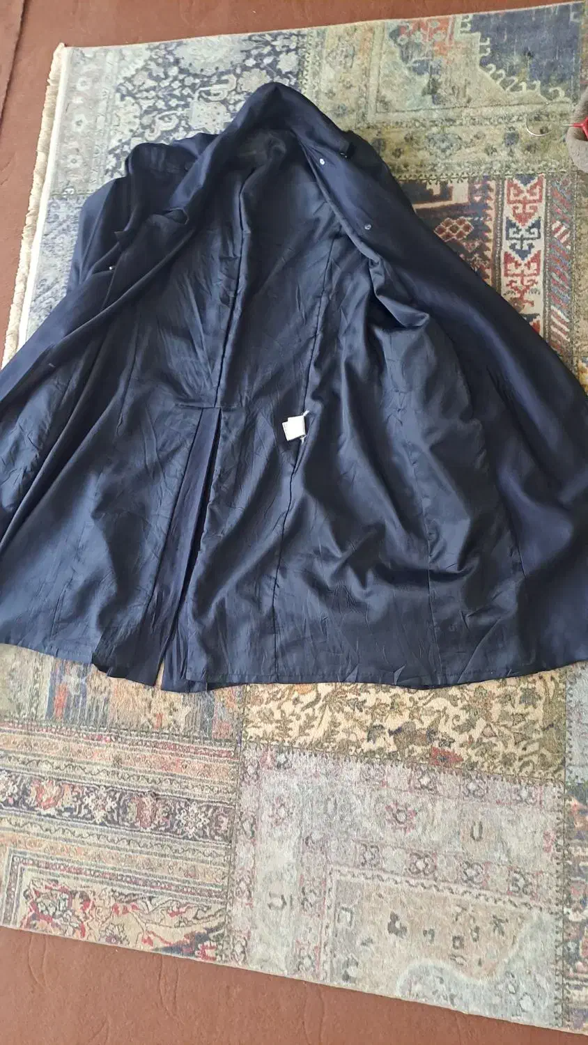 پالتو خارجی|لباس|مهاجران, |دیوار