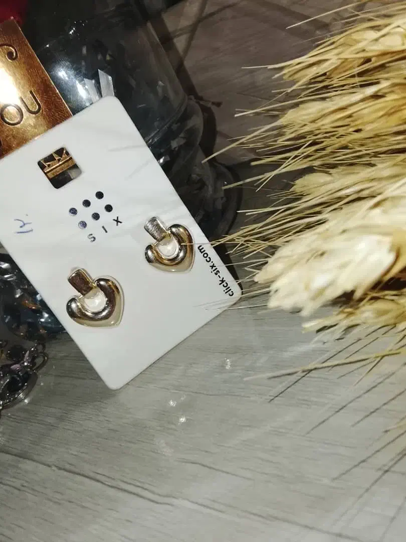 اکسسوری ( گوشواره،انگشتر،زنجیر و پلاک)|بدلیجات|بروجرد, |دیوار