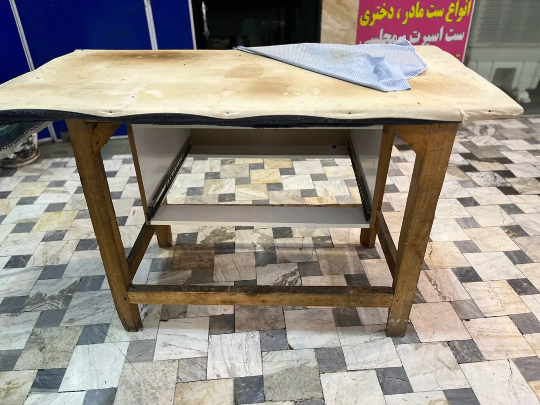 میز کار برای خیاطی|لوازم خیاطی و بافتنی|تهران, فردوسی|دیوار