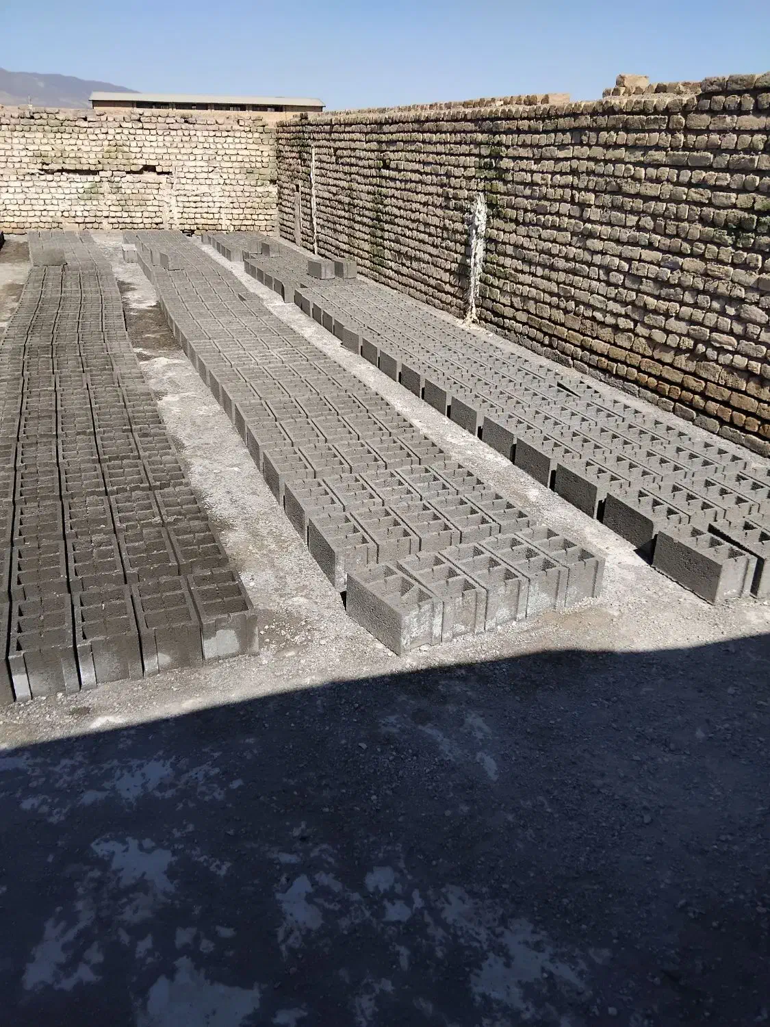 بلوک سیمانی ۲۰ در ۴۰|مصالح و تجهیزات ساختمان|ساوه, |دیوار