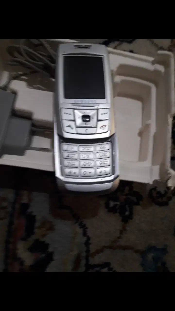 گوشی سامسونگ در حد نو بفروش میرسد|موبایل|تهران, علم و صنعت|دیوار