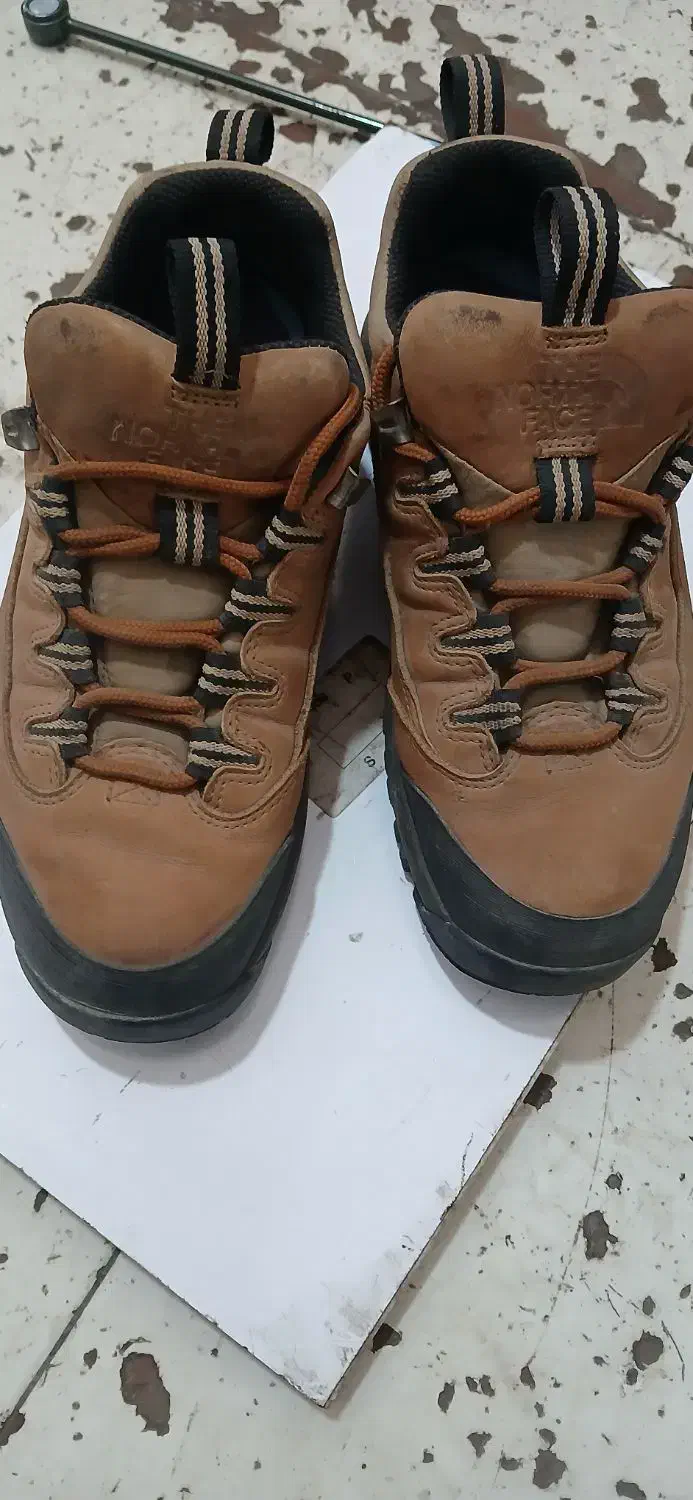 کفش کوهنوردی|کیف، کفش، کمربند|گرگان, |دیوار