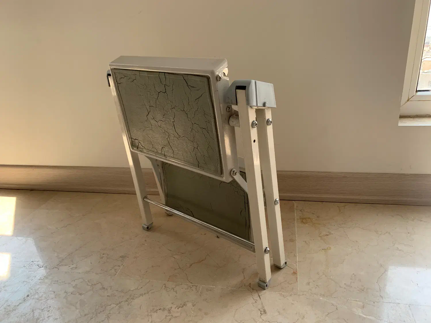 نردبان دو پله آهنی|ابزارآلات|تهران, سوهانک|دیوار