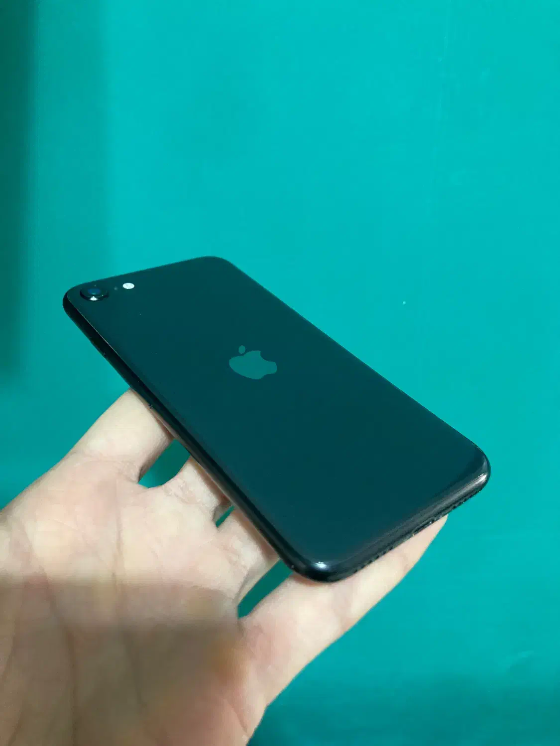 Iphone se 2020 128g|موبایل|رشت, معلم|دیوار