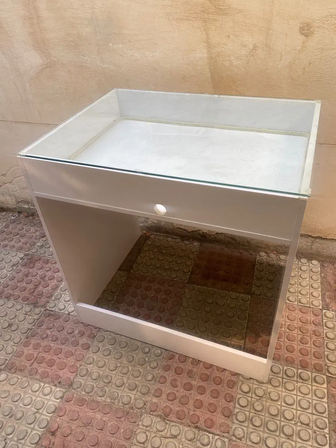 میز|میز تحریر و کامپیوتر|مراغه, |دیوار