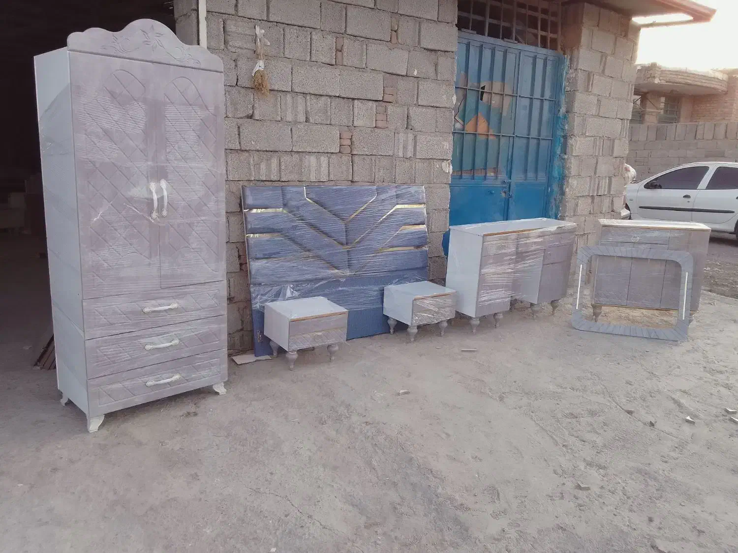 ست کامل تخت خواب دونفره به قیمت تولیدی|تخت و سرویس خواب|پارسآباد, |دیوار