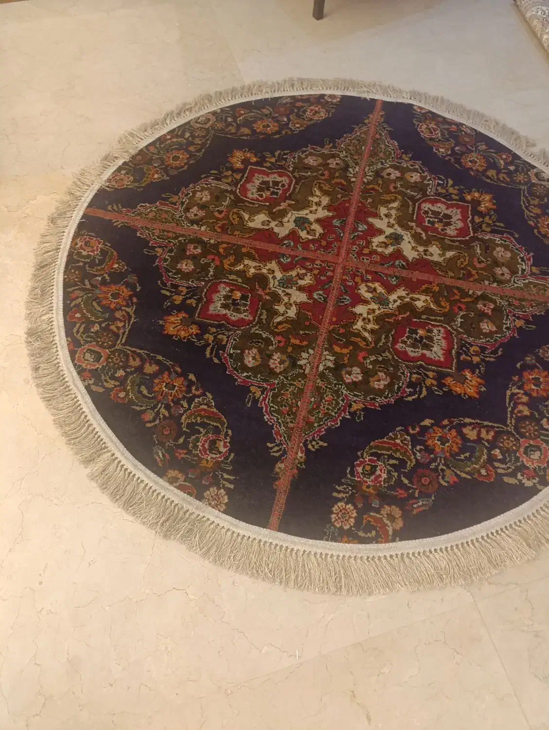 فرش قالیچه دستباف گرد سه متری|فرش|تهران, تهرانپارس جنوبی|دیوار