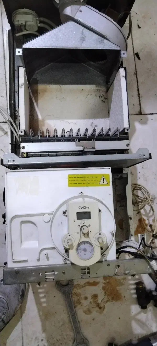 سرویسکار تعمیر تعمیرکار تعمیرات پکیج کولرگازی وآبی|خدمات پیشه و مهارت|پرند, فاز ۶|دیوار