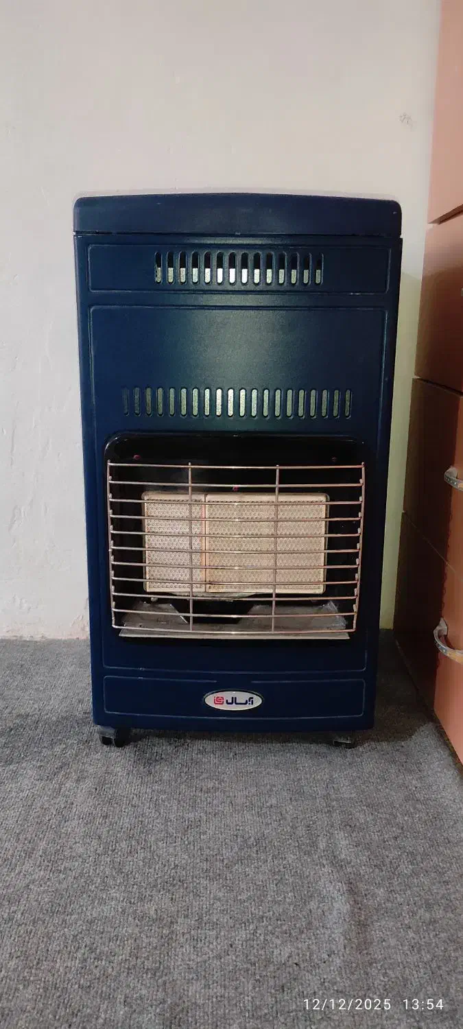 بخاری آبسال|بخاری، هیتر، شومینه|نیمروز, |دیوار