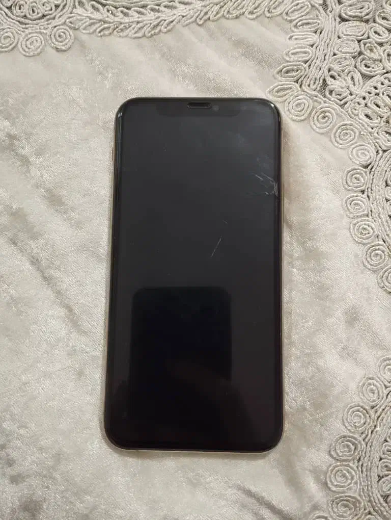 اپل iPhone 11 Pro با حافظهٔ ۲۵۶ گیگابایت|موبایل|گرگان, |دیوار