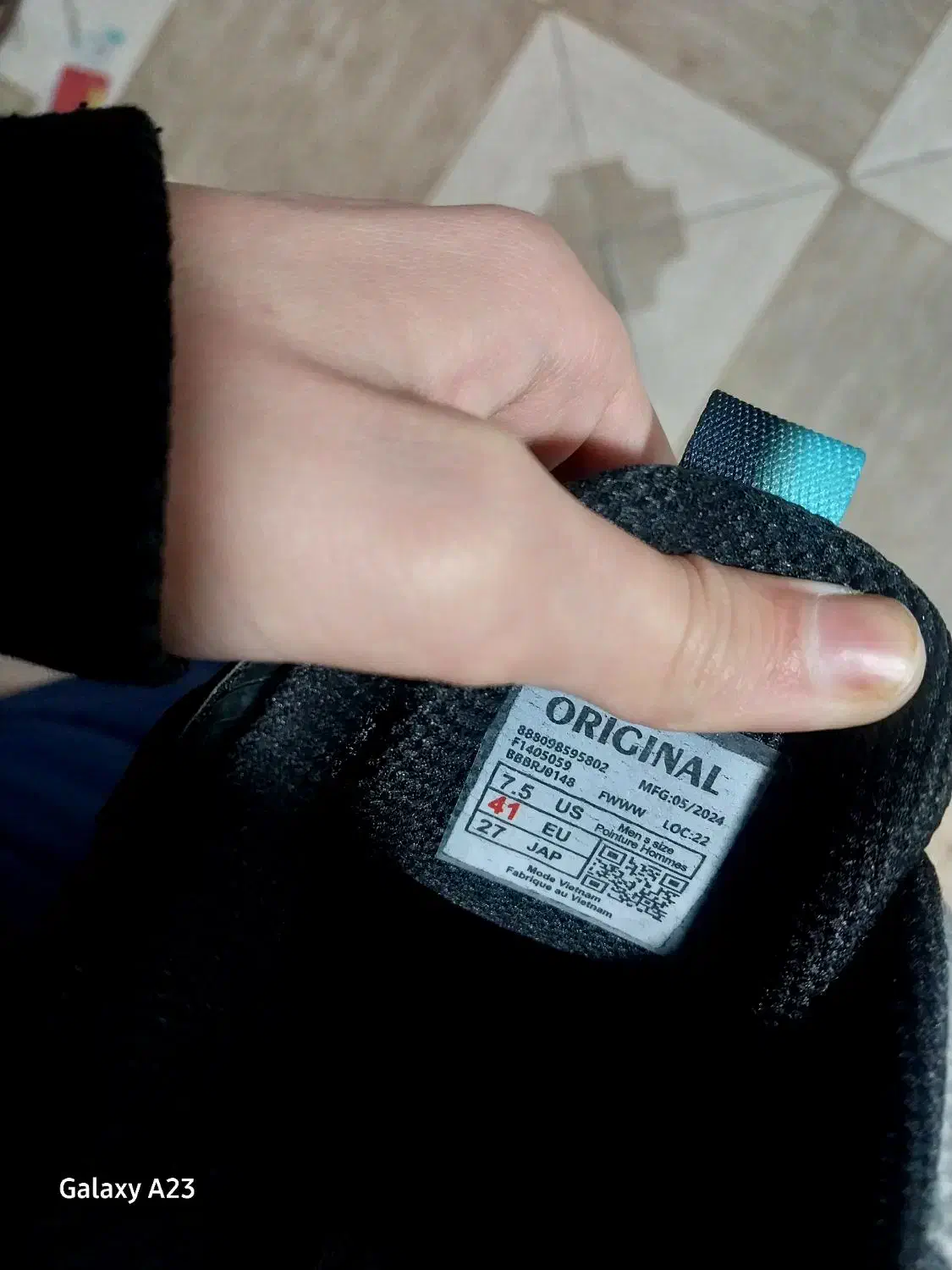 کتونی مردونه|کیف، کفش، کمربند|تولم شهر, |دیوار