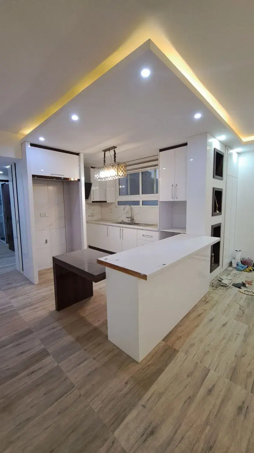 ۱۰۰متر دوخواب/فول بازسازی/کوچه قصر|فروش آپارتمان|اصفهان, باغ زرشک|دیوار