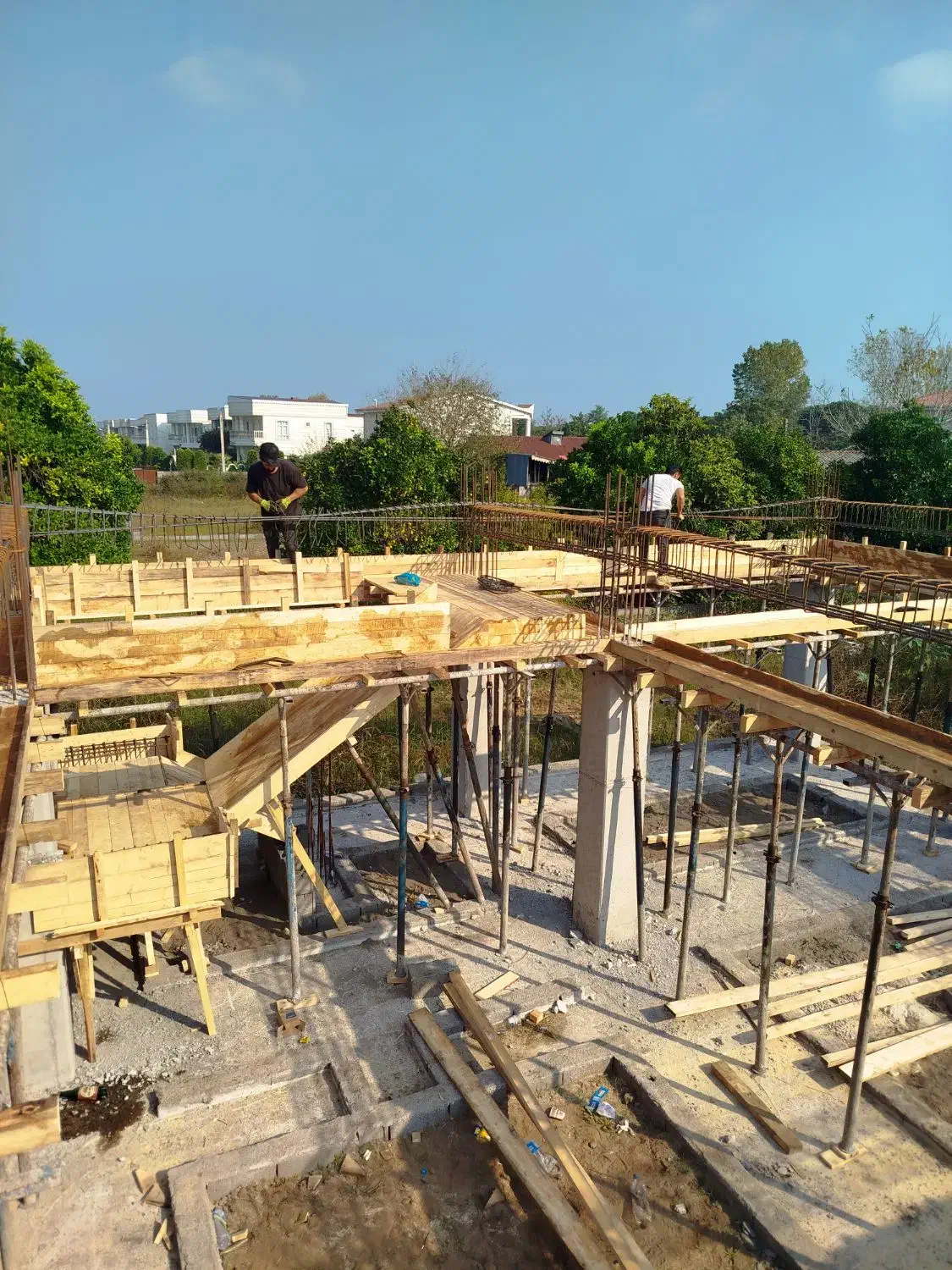 ارماتور بندی و اجرای سازه های بتنی|خدمات پیشه و مهارت|کیاشهر, |دیوار