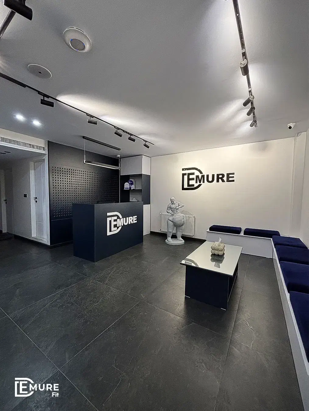 اپراتور دستگاههای لاغری (خانم)|استخدام درمانی، زیبایی، بهداشتی|تهران, اباذر|دیوار