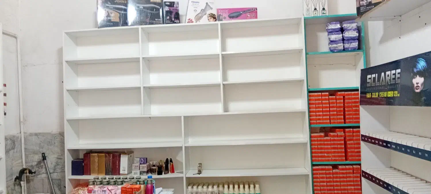 ویترین مغازه|مبلمان خانگی و میز عسلی|الوند, |دیوار