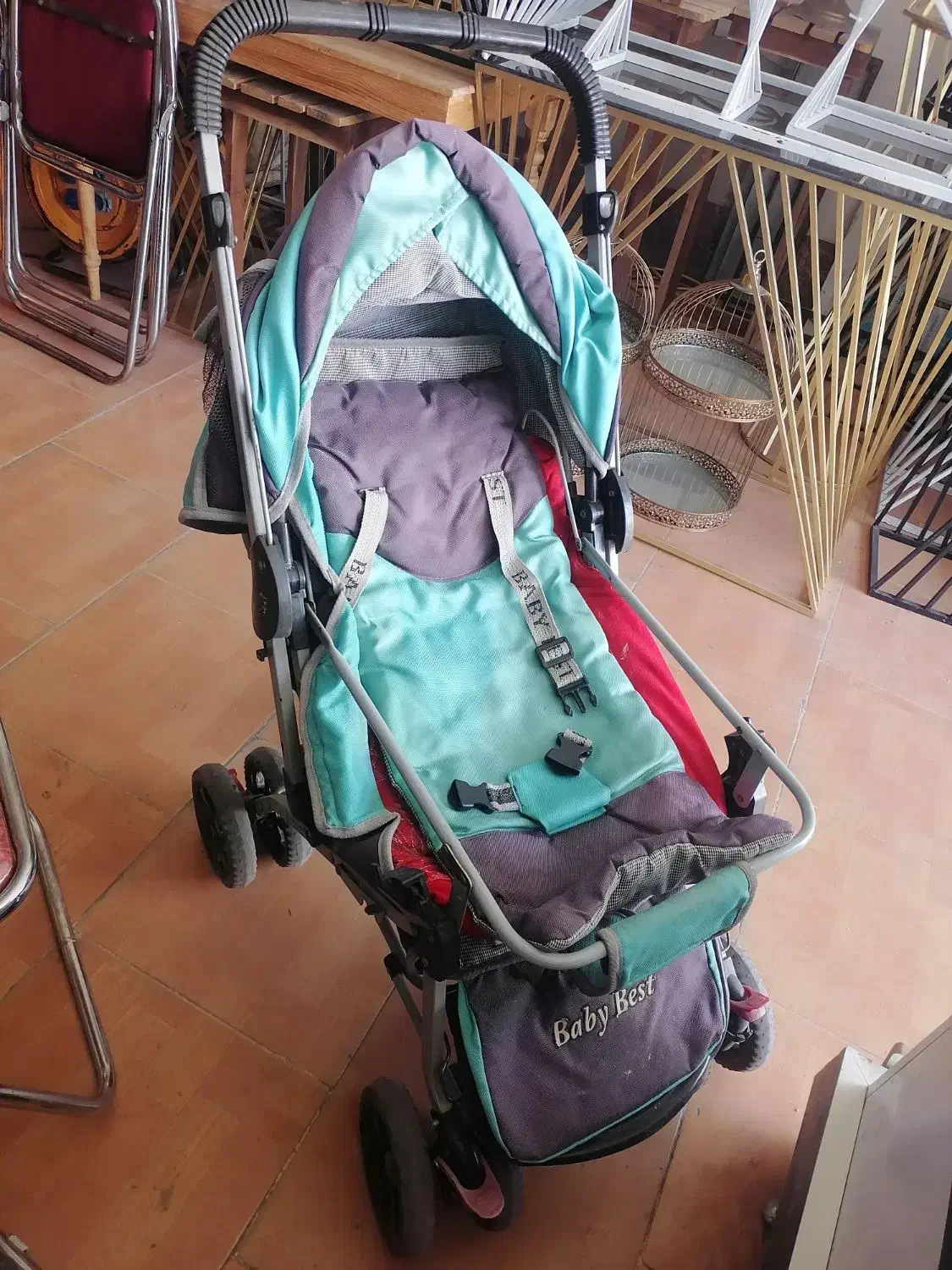 کالسکه سالم وتمیز|کالسکه و لوازم جانبی|بردسکن, |دیوار