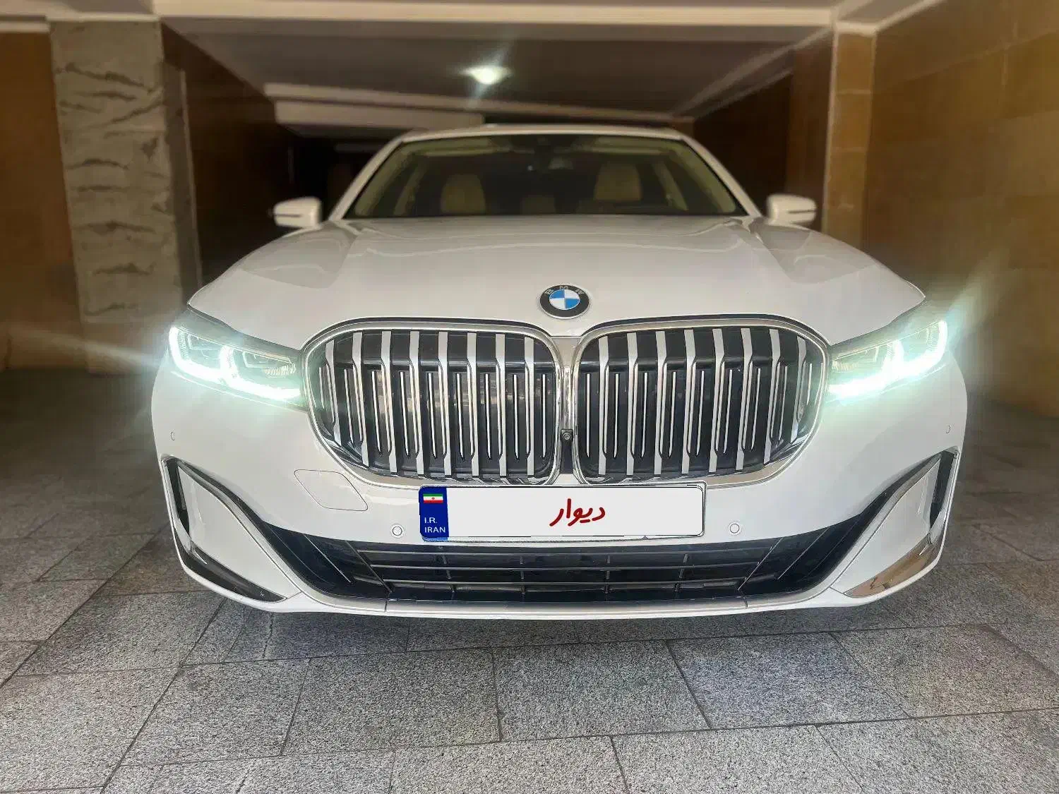 بی ام و 750 bmw گذر موقت|خودرو سواری و وانت|تهران, هروی|دیوار