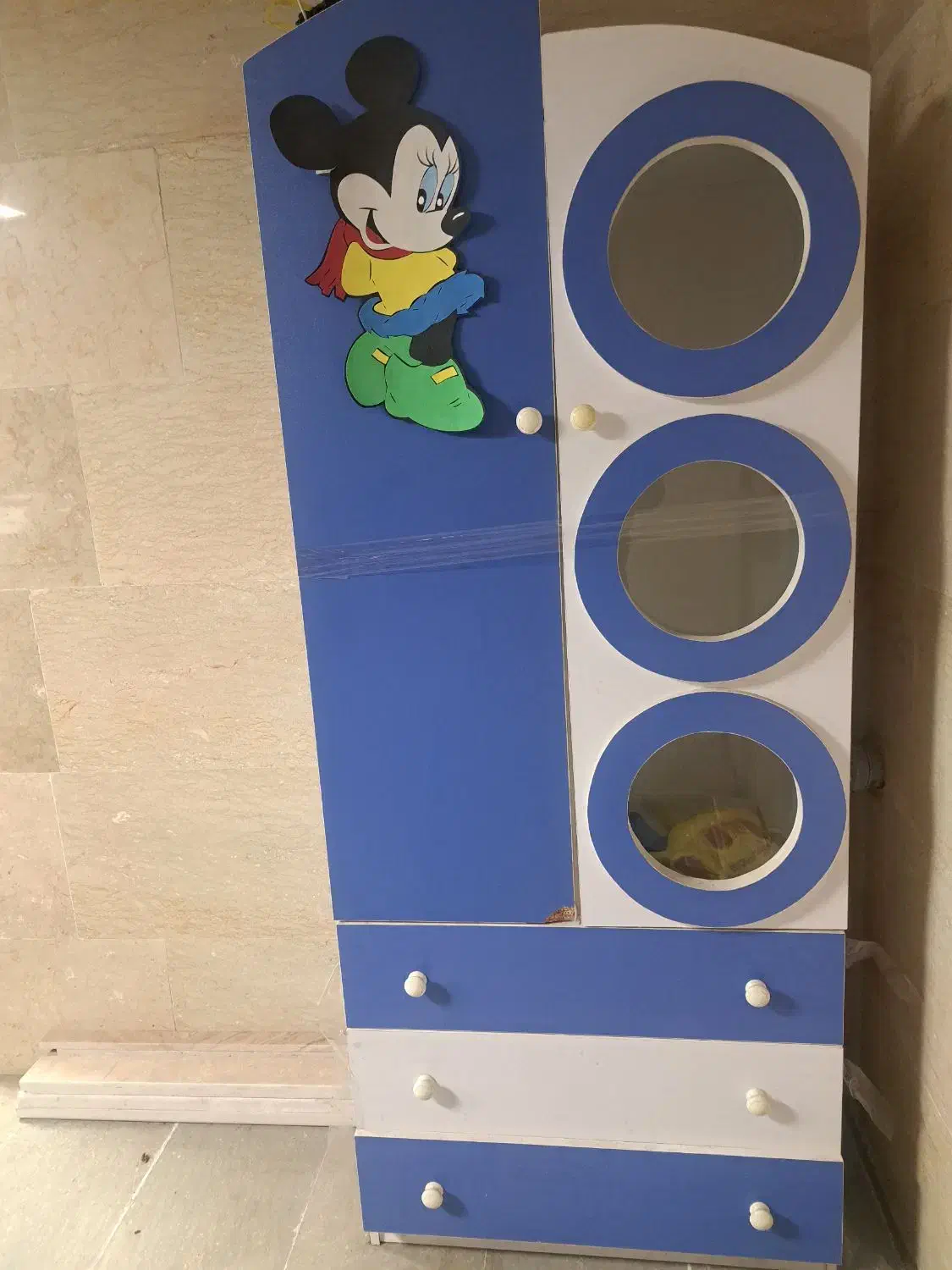 کمد کودک|تخت و سرویس خواب|رشت, فلسطین|دیوار