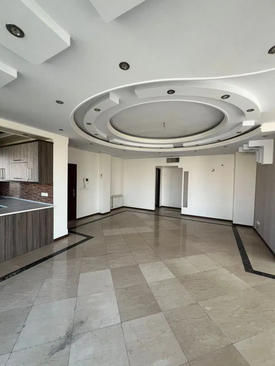 60م1خ تخلیه ط3بااسانسورغ میدان7حوض