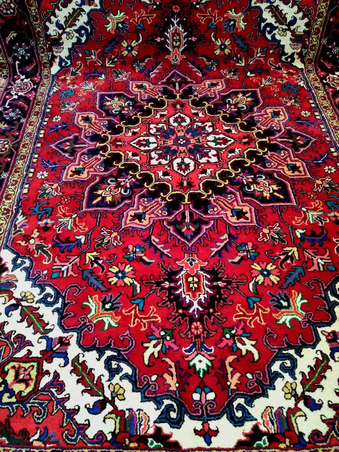 فرش هریس|فرش|اهر, |دیوار