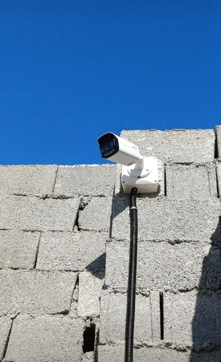 تعمیر وعیب یابی دوربین مداربسته، دزدگیر اماکن|دوربین مداربسته|شیراز, سیاه سنگ|دیوار