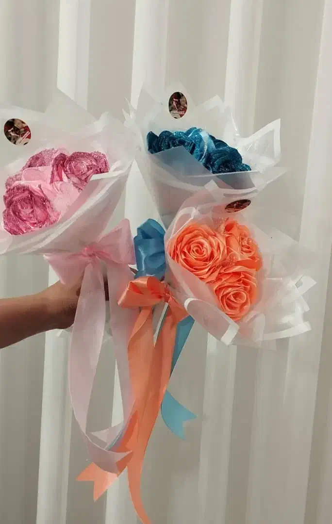 باکس و دسته گل ویژه روز مادر با کمترین قیمت|گل مصنوعی|ایلام, |دیوار