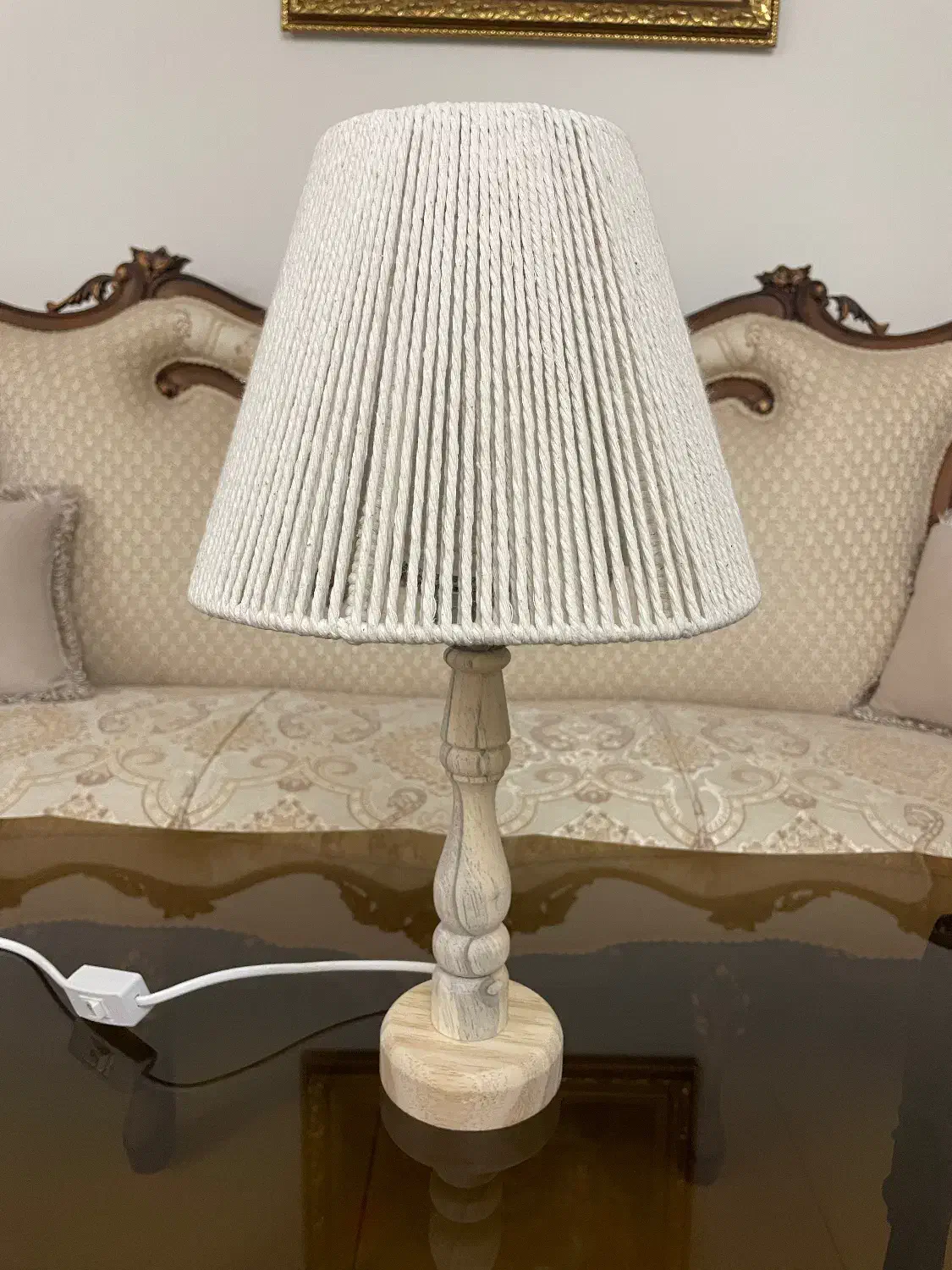 اباژور چوبی|چراغ خواب و آباژور|اصفهان, شیخ اشراق|دیوار