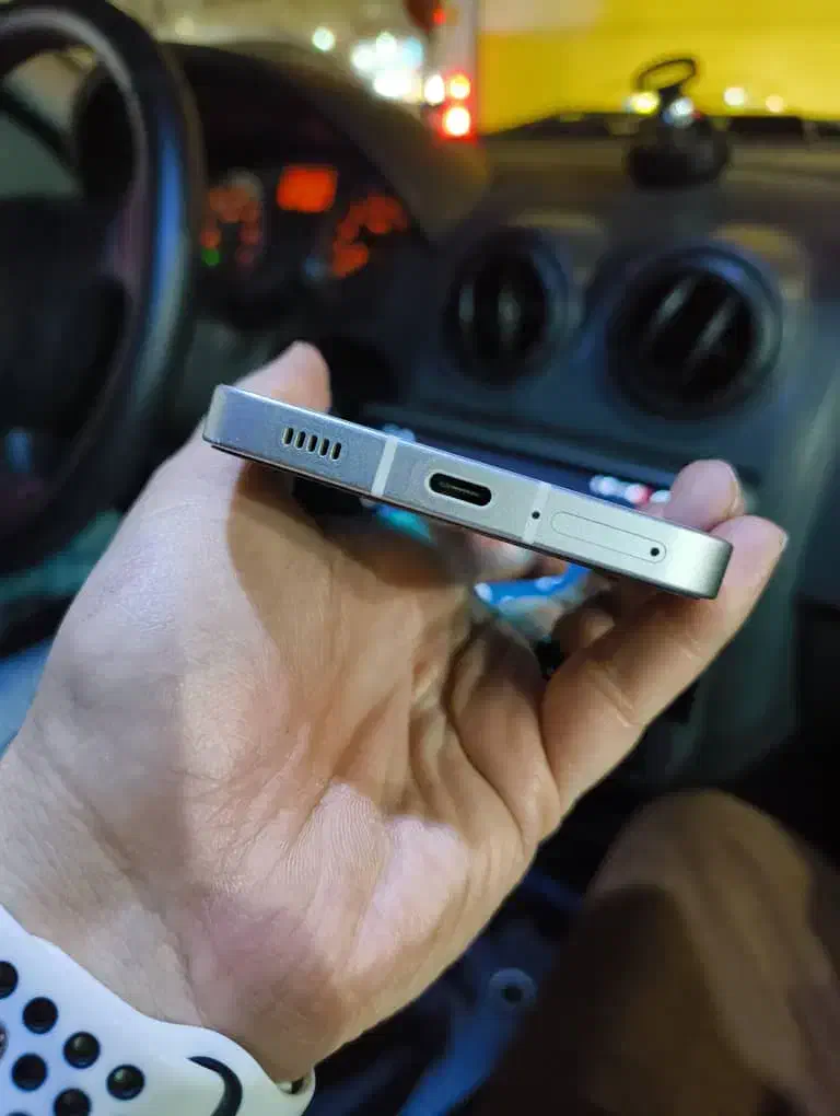 گوشی موبایل ناتینگ فون ۱|موبایل|تهران, تهرانسر غربی|دیوار