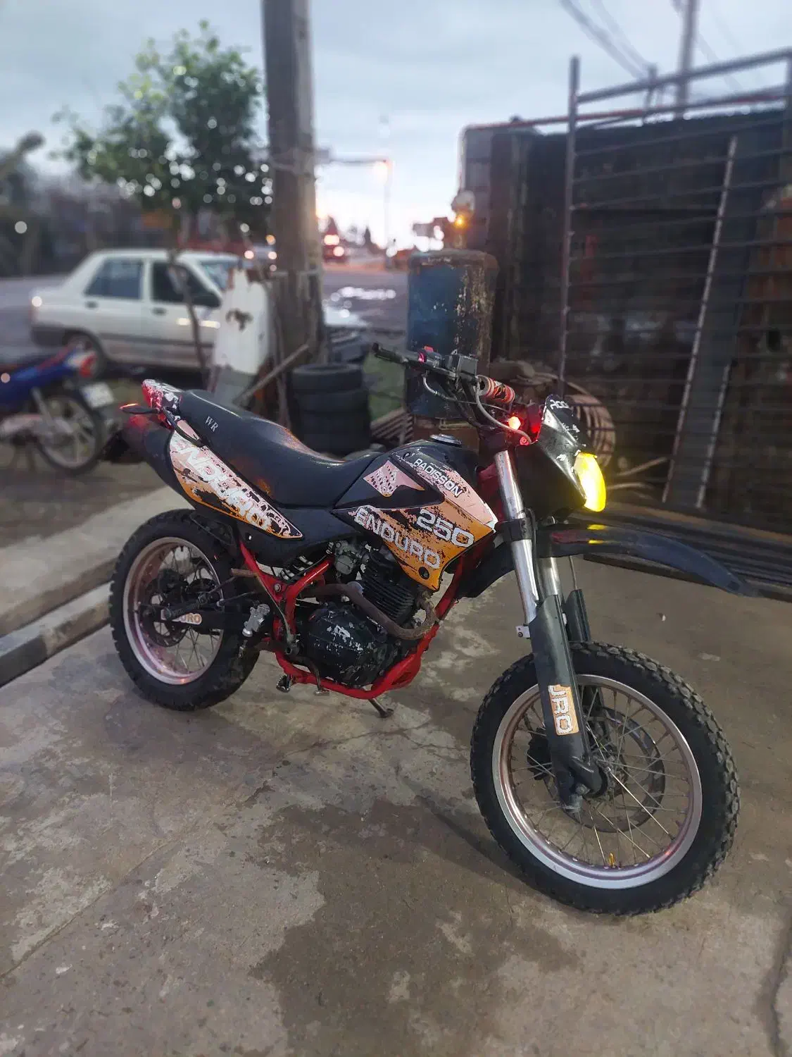 فروش موتور تریل کویر۲۰۰|موتورسیکلت|نوشهر, |دیوار