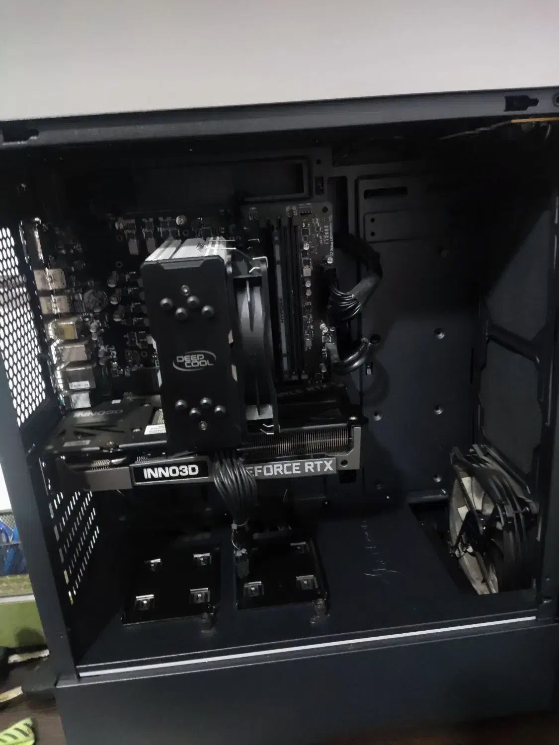 سیستم گیمینگ|رایانه رومیزی|رشت, پاره بیجار|دیوار