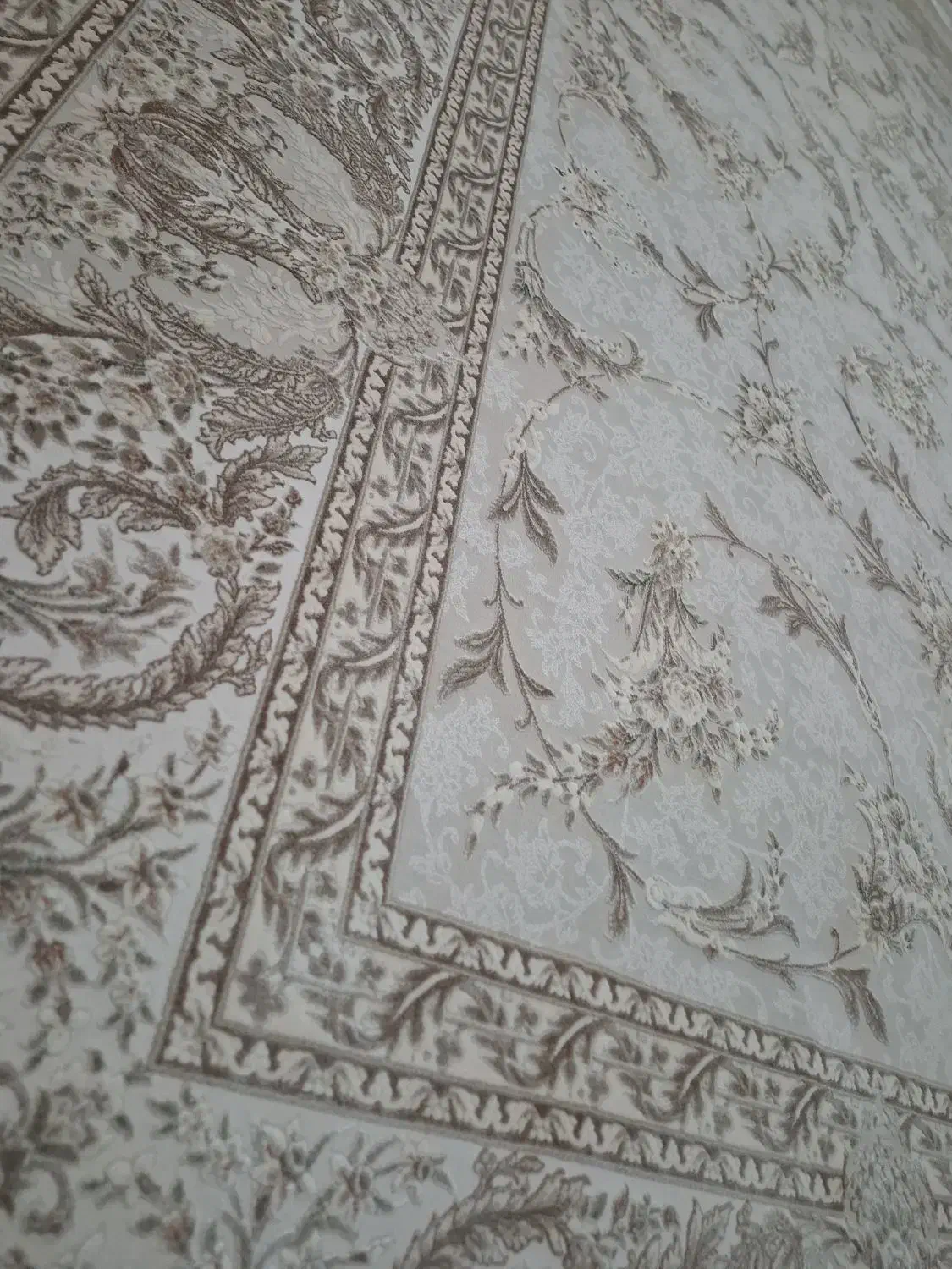 ۲ عدد فرش ۹ متری ۱۲۰۰ شانه نخ مرینوس آکبند|فرش|مهاباد (آذربایجان غربی), |دیوار