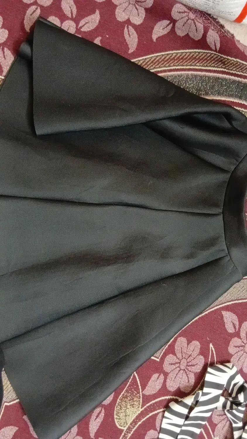 شومیز و دامن|لباس|قم, ولیعصر|دیوار