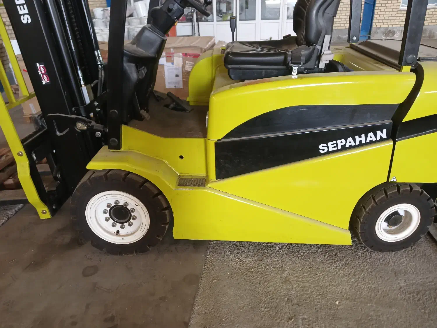 لیفتراک برقی|ماشین‌آلات صنعتی|فیروزکوه, |دیوار