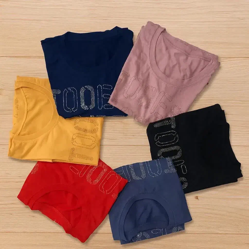 تیشرت زنانه با طرح نگینی کوب شده|لباس|مشهد, حضرت حجت|دیوار