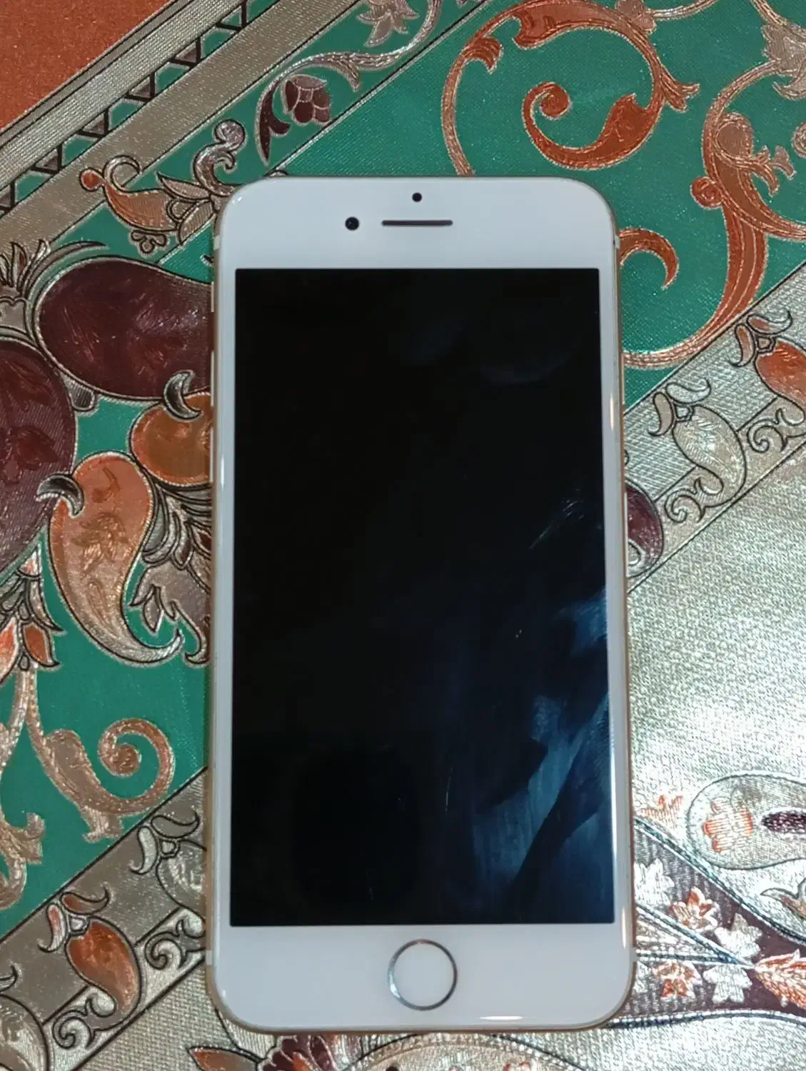 اپل iPhone 7 با حافظهٔ ۱۲۸ گیگابایت|موبایل|قشم, |دیوار