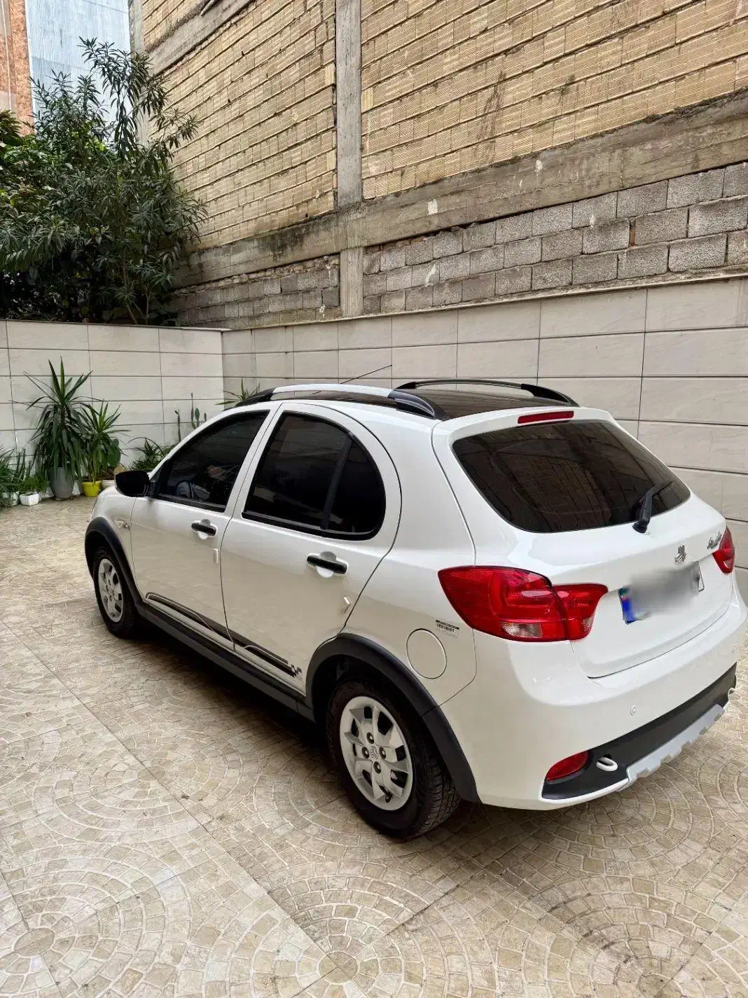 کوییک ۴۰۳ صفر|خودرو سواری و وانت|لاهیجان, قیام|دیوار