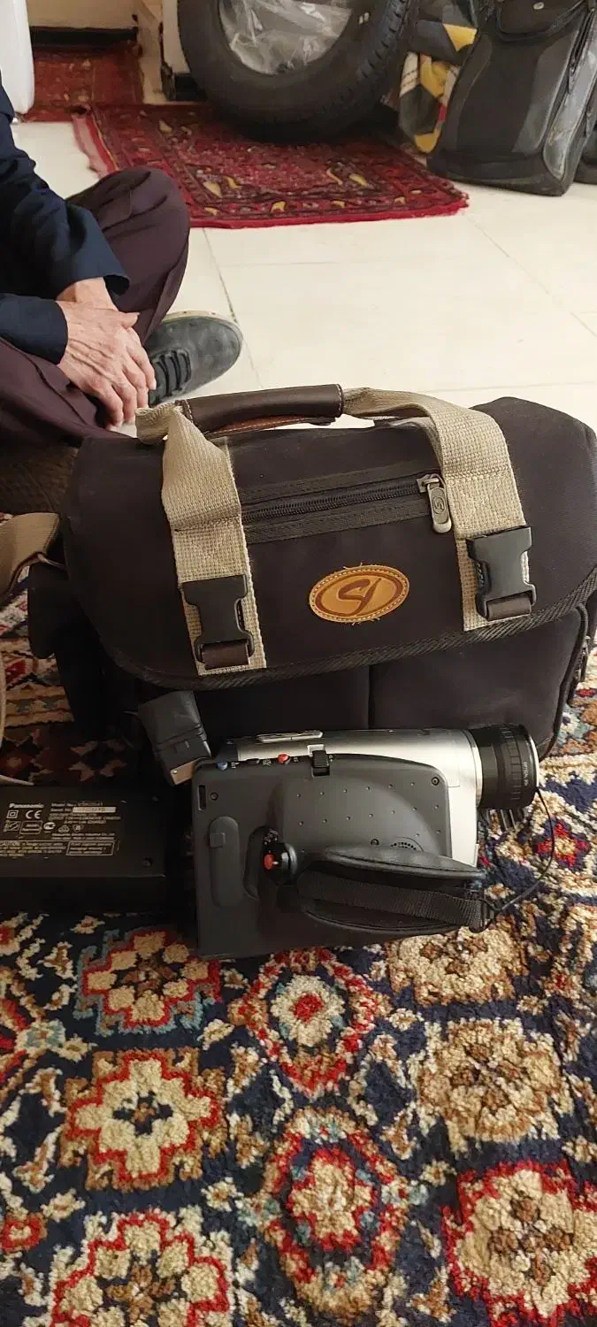 دوربین فیلم برداری پاناسونیک|دوربین عکاسی و فیلمبرداری|بومهن, |دیوار