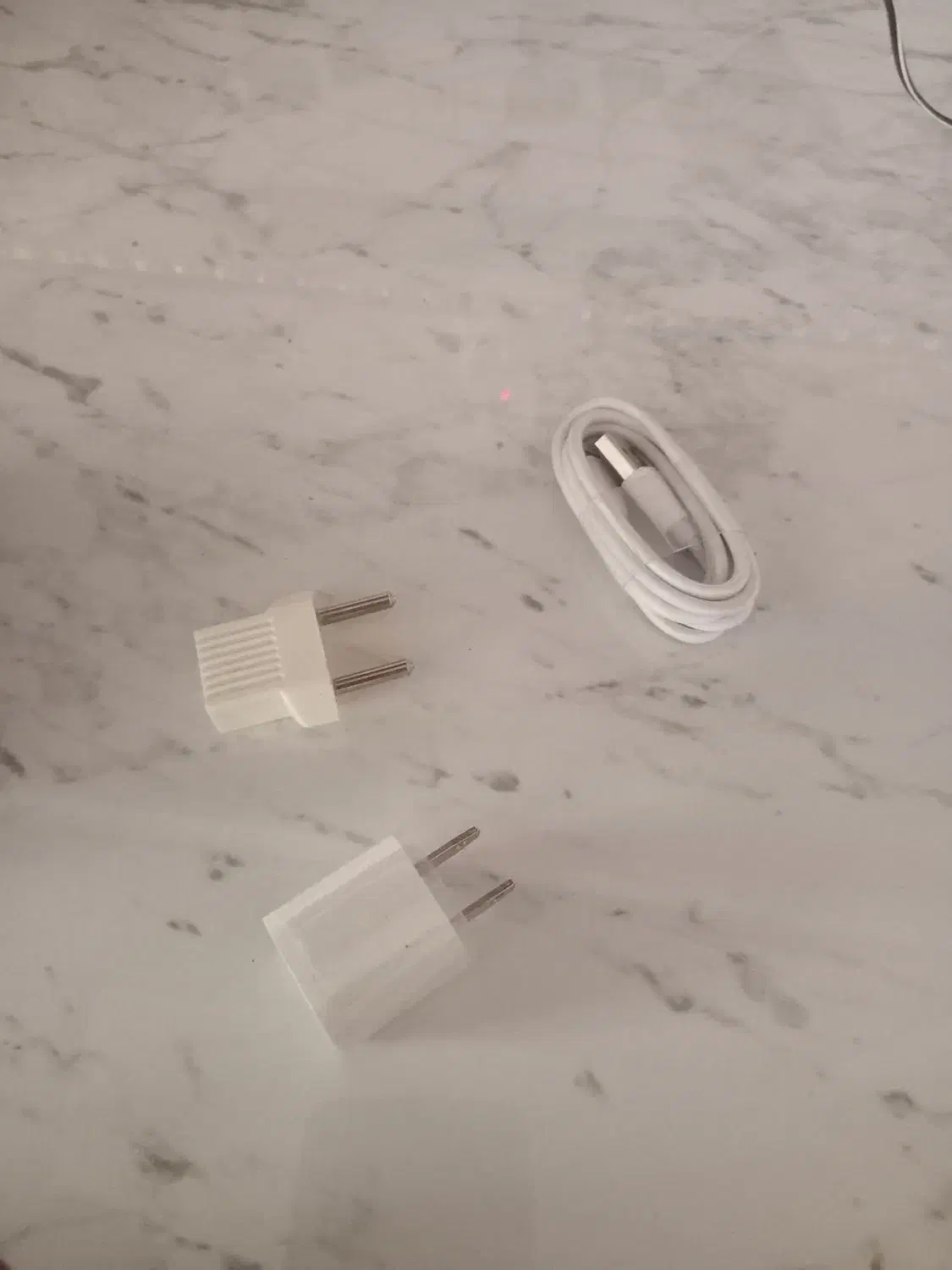 شارژکن گوشی آیفون پلم|لوازم جانبی موبایل و تبلت|شوط, |دیوار