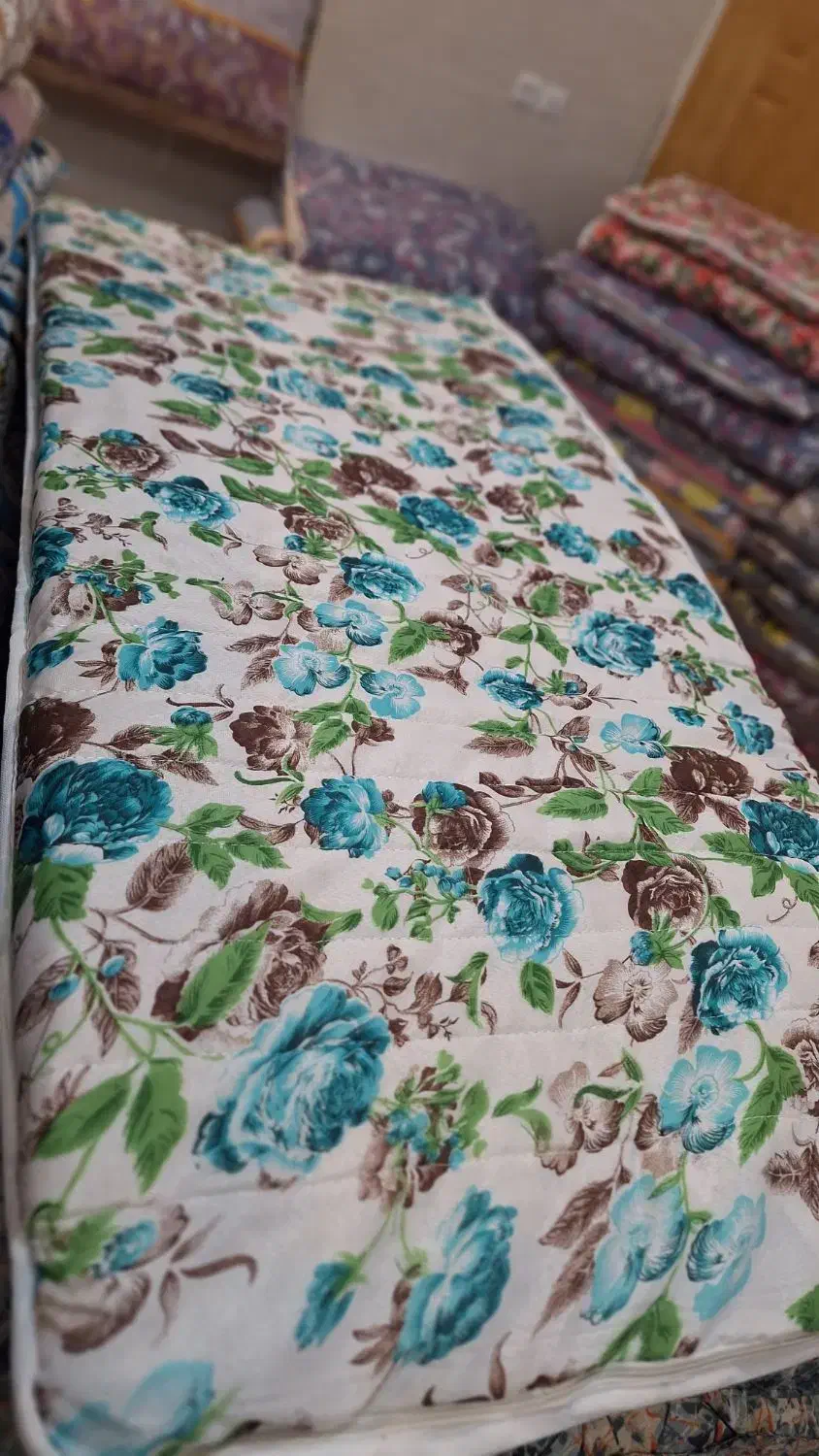 تشک مهمان،مسافرتی(لایکو)|رختخواب، بالش، پتو|یزد, |دیوار