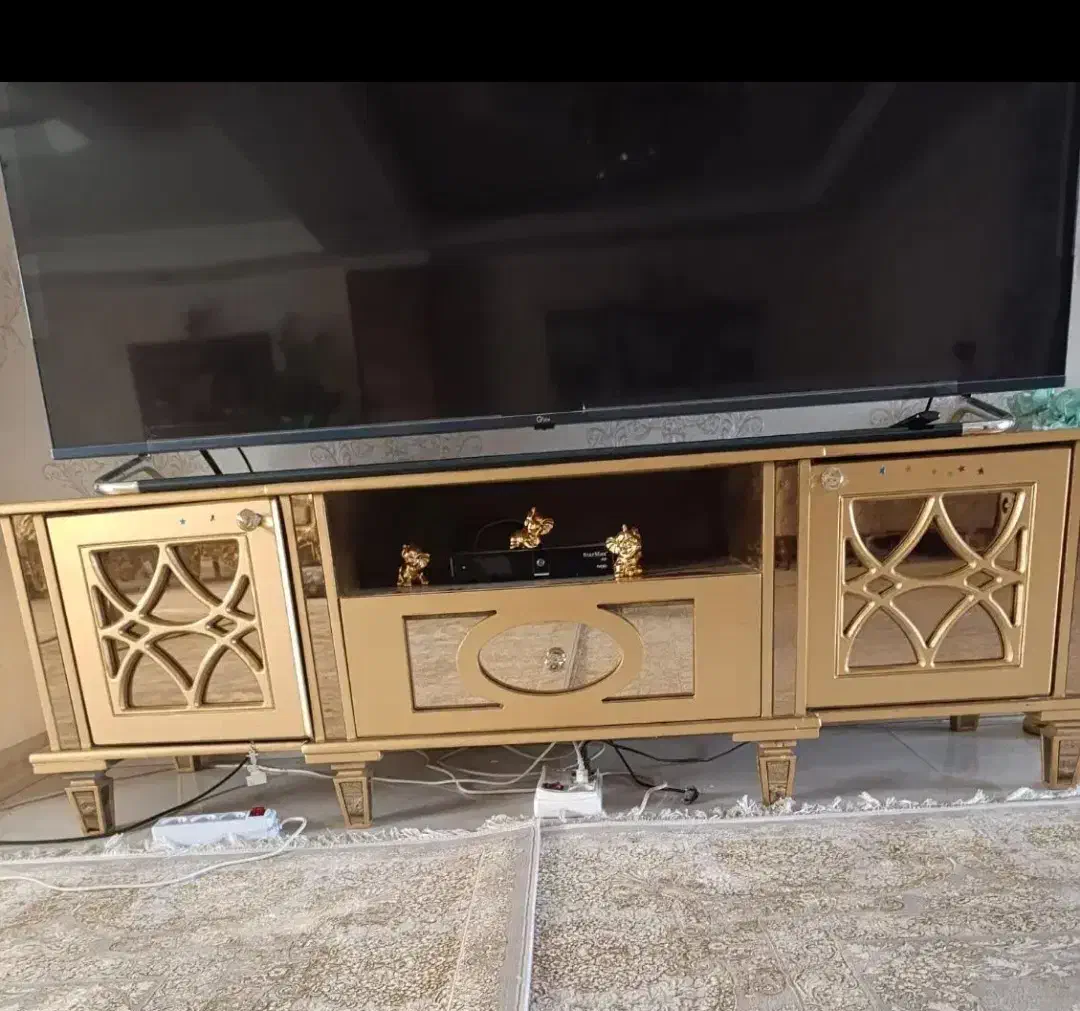 آینه کنسول و میز تلویزیون|بوفه، ویترین، کنسول|اسلام‌شهر, مظفریه|دیوار