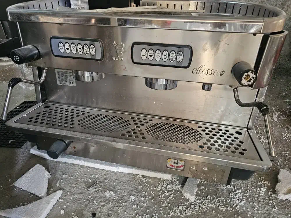 اسپرسوساز صنعتی زیر قیمت|کافیشاپ و رستوران|قائمشهر, |دیوار