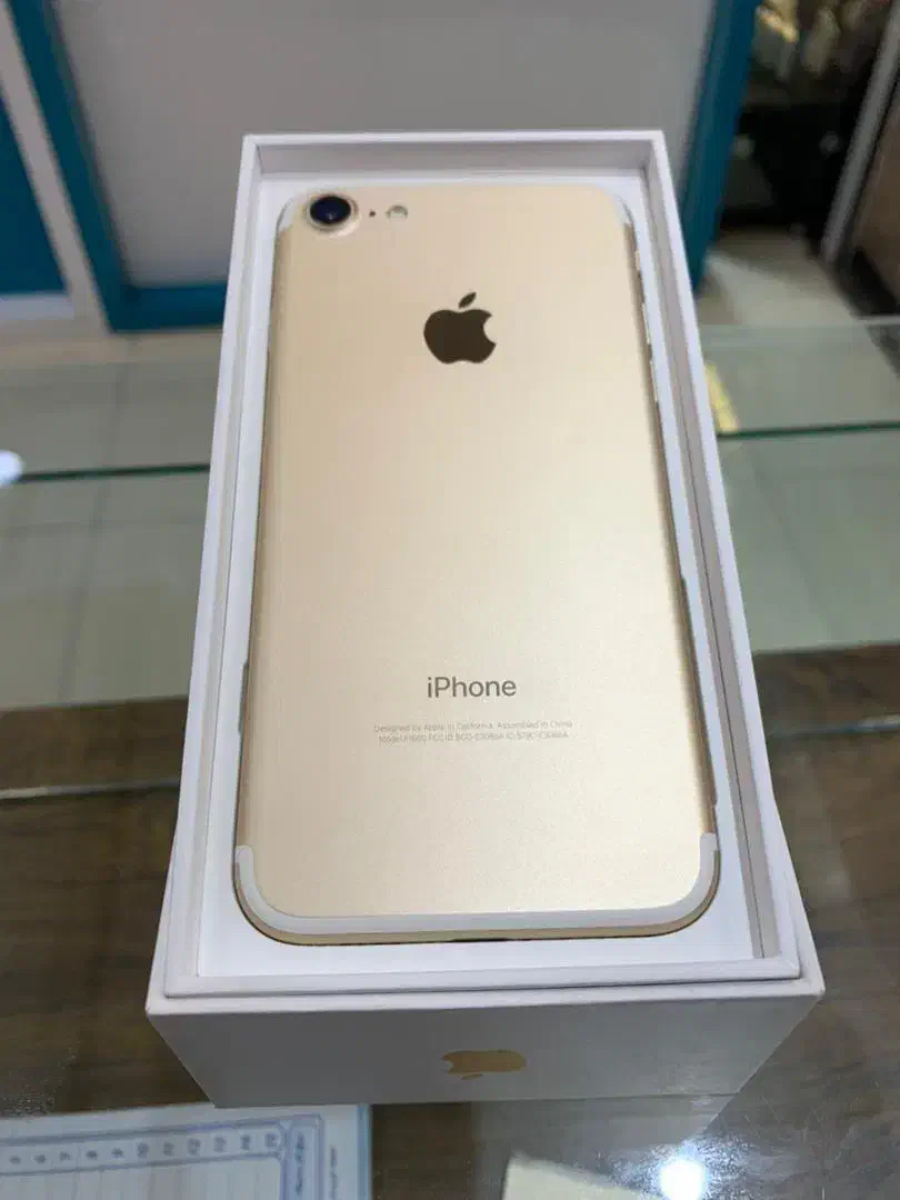iphone|موبایل|قم, صفاشهر|دیوار