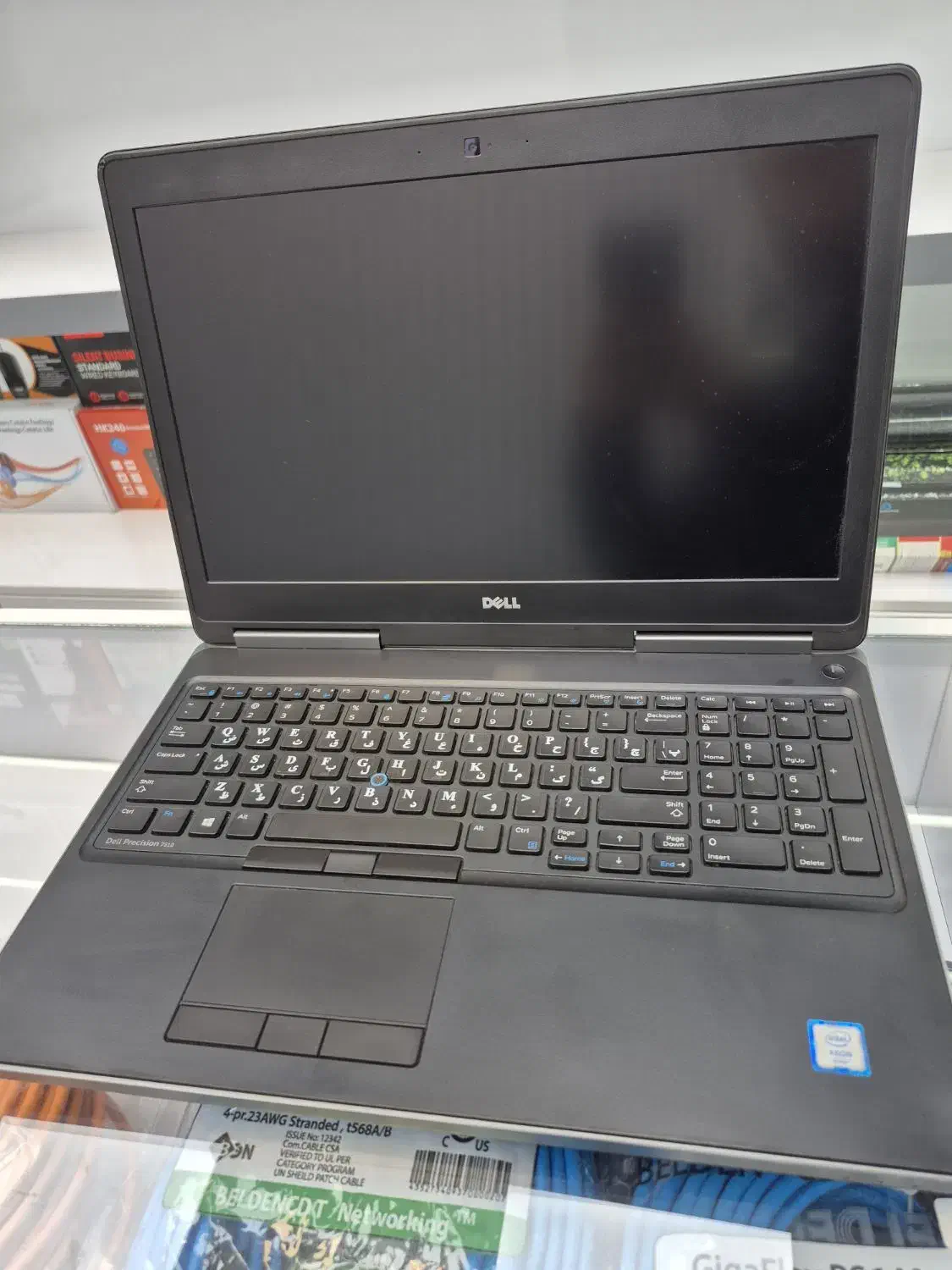 لپ تاپ کربنی دل با پردازنده نسل ۸ و گرافیک مجزا|رایانه همراه|کرمانشاه, |دیوار