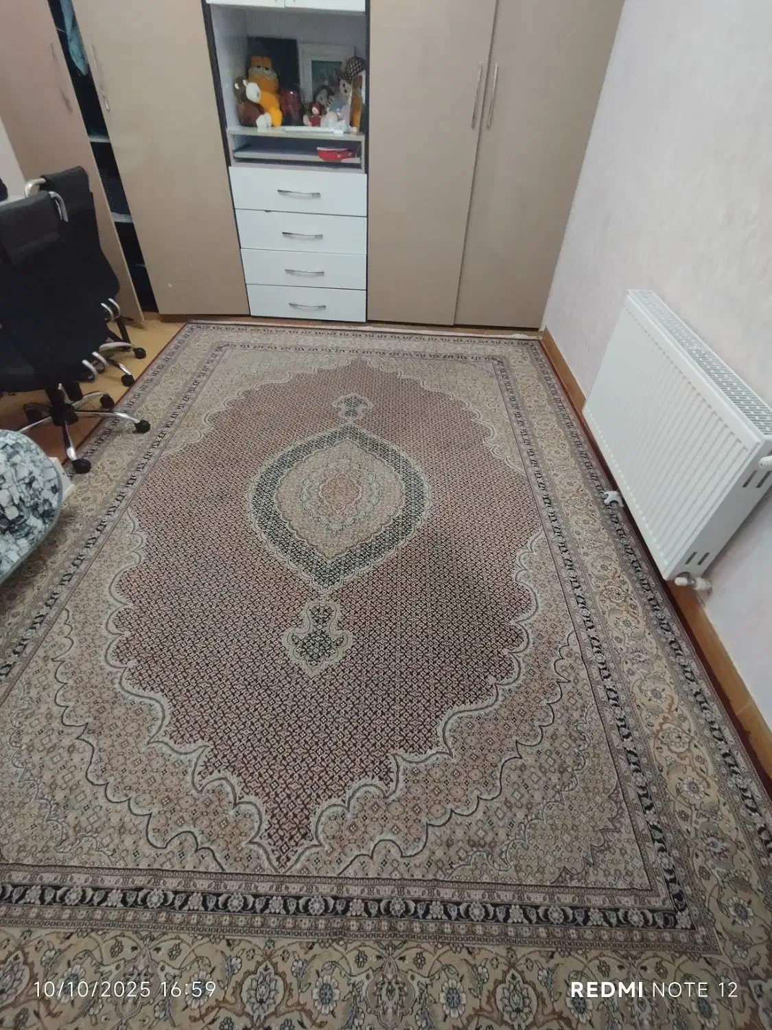 فرش ماشینی طرح ریزه ماهی 700شانه زرشکی|فرش|تهران, اتابک|دیوار