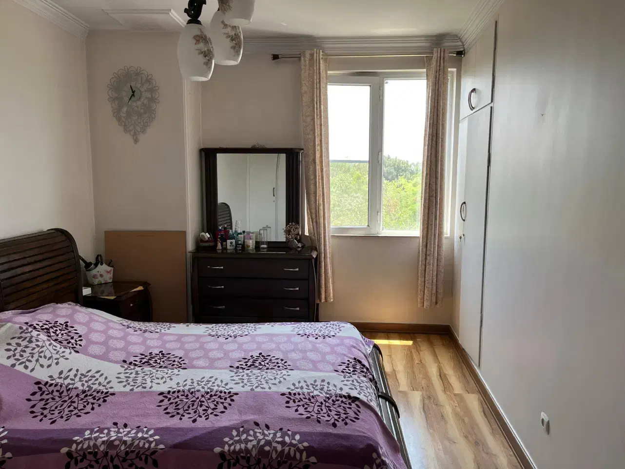 ۱۱۱متر/۲خواب/ویو ابدی جنگل/جنوبی/دریاچه چیتگر