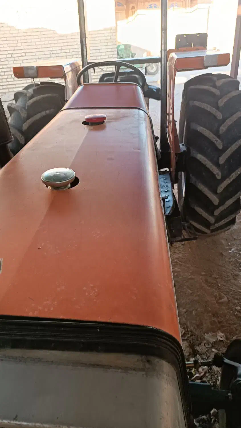 تراکتور۲۸۵مدل۸۵|خودرو سنگین|دزفول, |دیوار