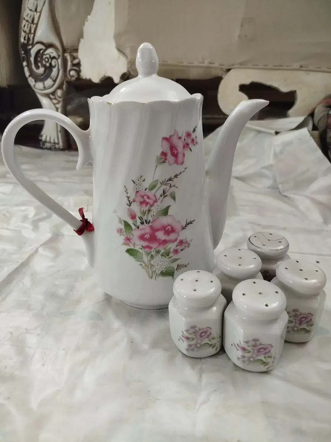 لوازم اشپزخانه|ظروف سرو و پذیرایی|سبزوار, شرق کال عیدگاه|دیوار