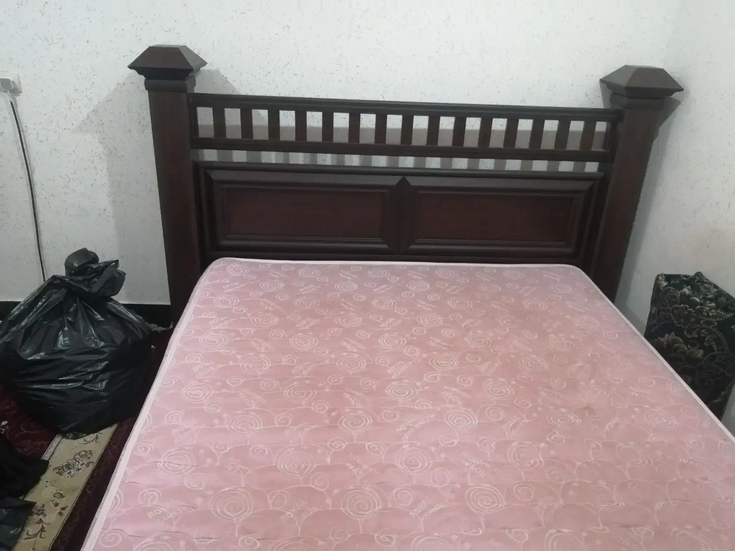 سرویس خواب دونفره.|تخت و سرویس خواب|بوشهر, |دیوار