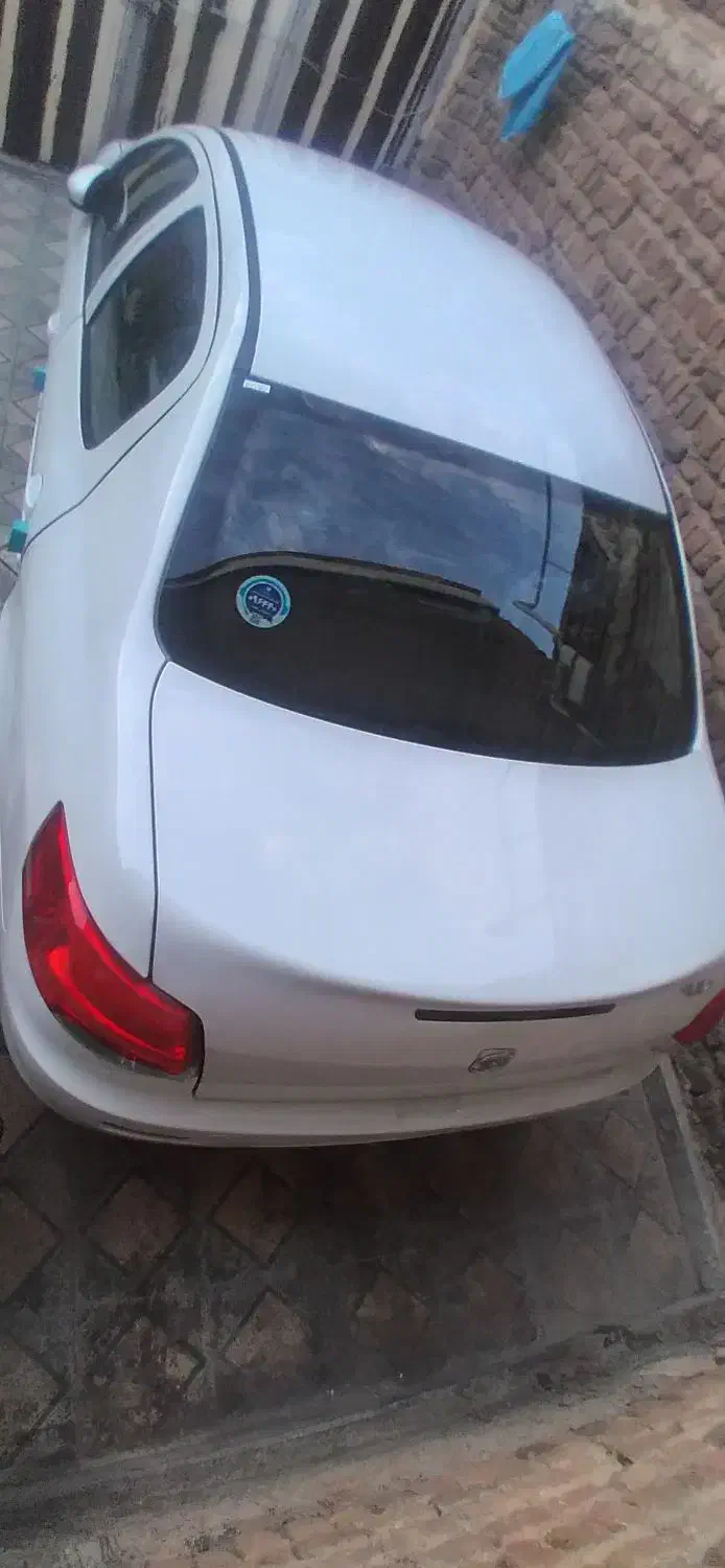 رانا پلاس صفر|خودرو سواری و وانت|خرمآباد, |دیوار