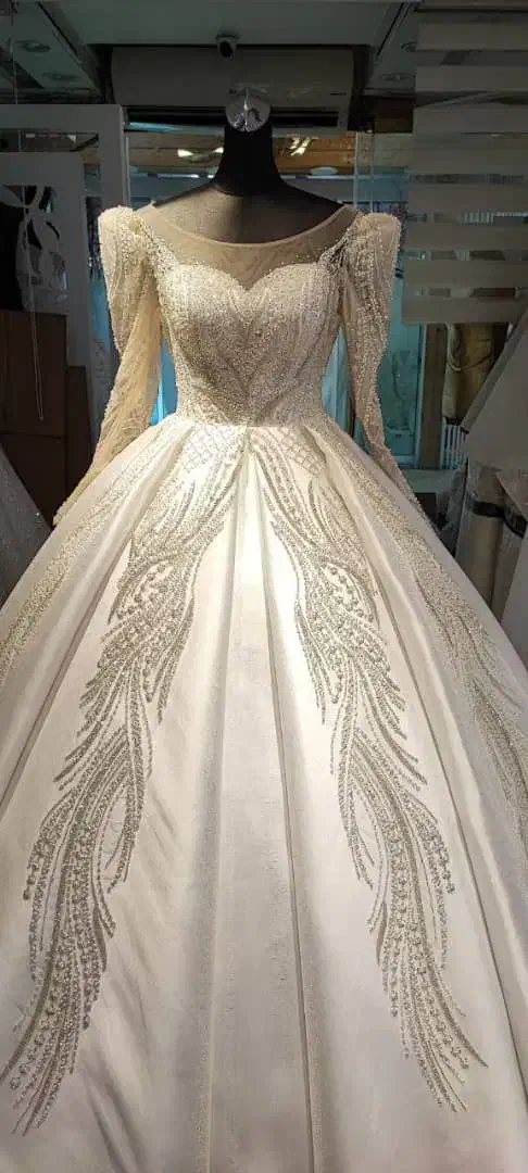 تاج عروس|لباس|ایرانشهر, |دیوار